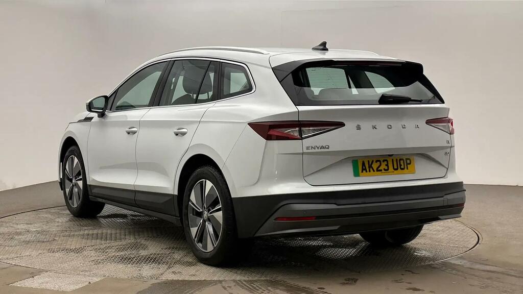 Skoda ENYAQ Iv 82Kwh 80 Suv Dc125kw 204 P White #3