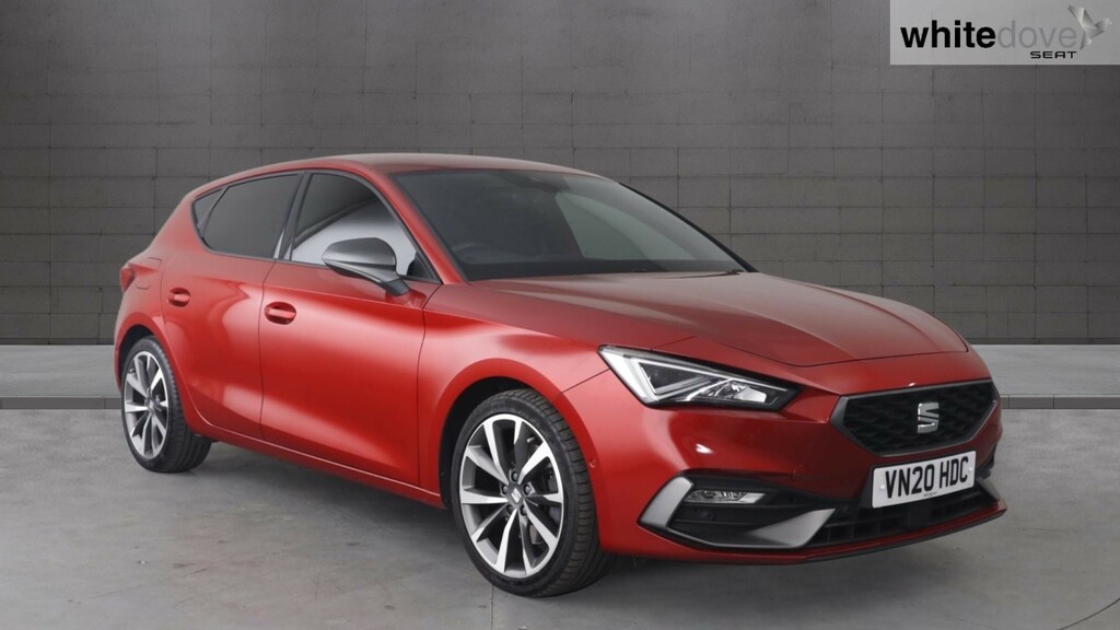 Seat Leon 1.5 Etsi Mhev Fr First Edition Hatchback Petro Red