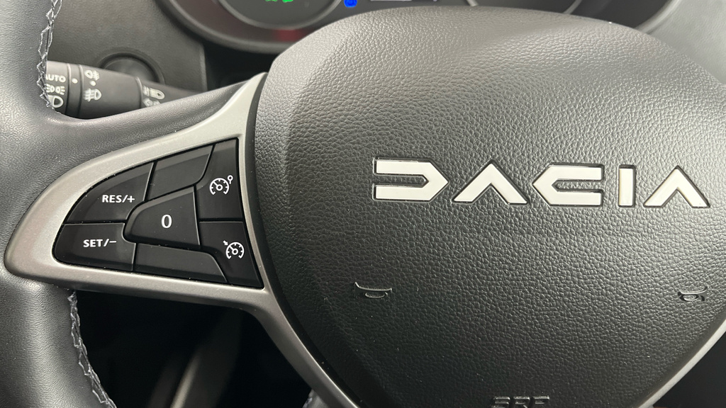 Dacia Duster 1.6 Hybrid 140 Journey Green #23