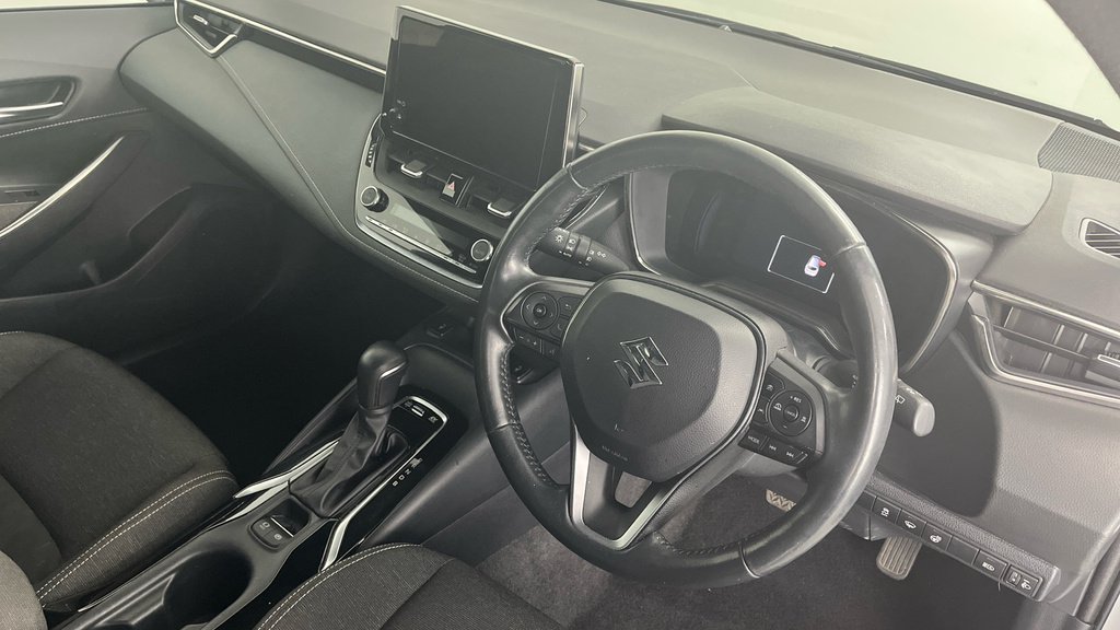 Suzuki Swace Ultra Black #28