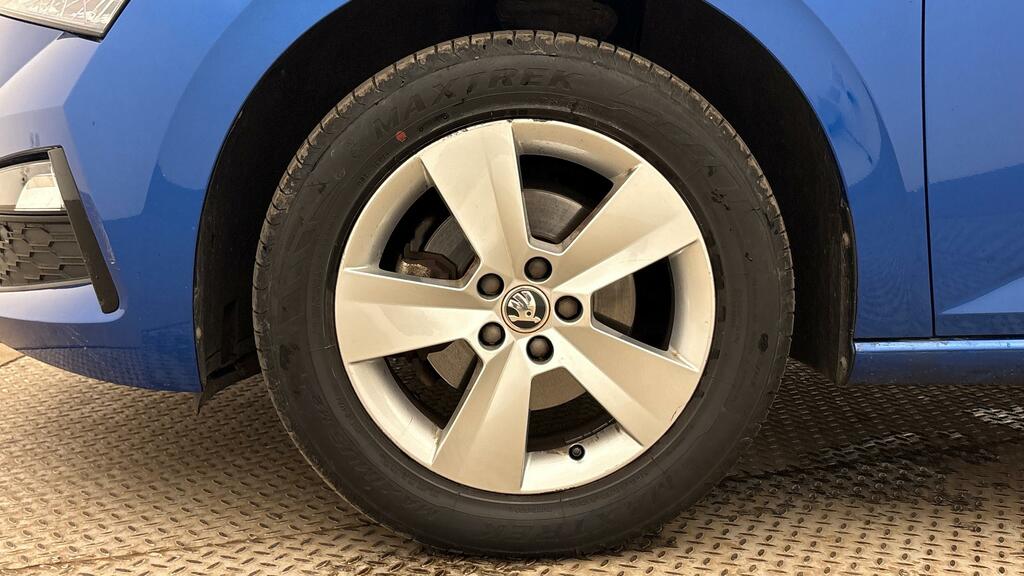 Skoda Scala 5-Dr 1.0 Tsi 95Ps Se L Silver #9