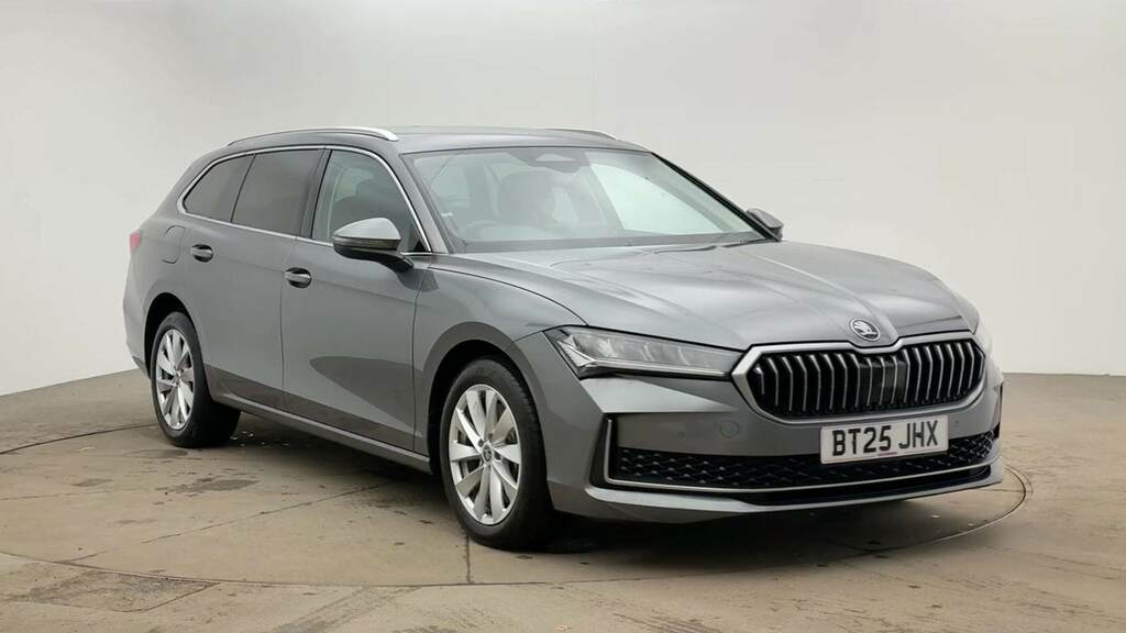 Skoda Superb 1.5 Tsi Iv 25.7Kwh Se Technology Estate Grey