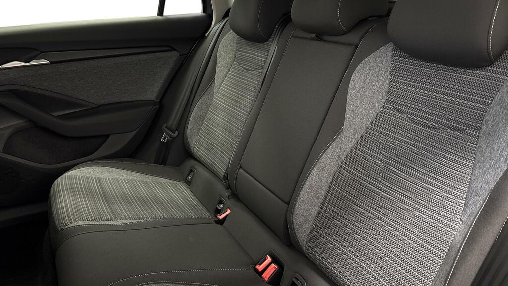 Skoda Superb 1.5 Tsi Iv 25.7Kwh Se Technology Estate Grey #5