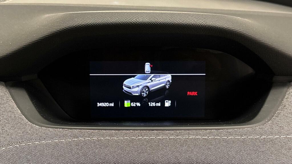 Skoda ENYAQ 60 White #8