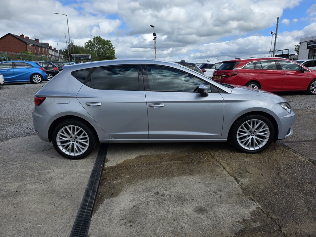 Seat Leon 1.6 Tdi Se Dynamic Silver #4