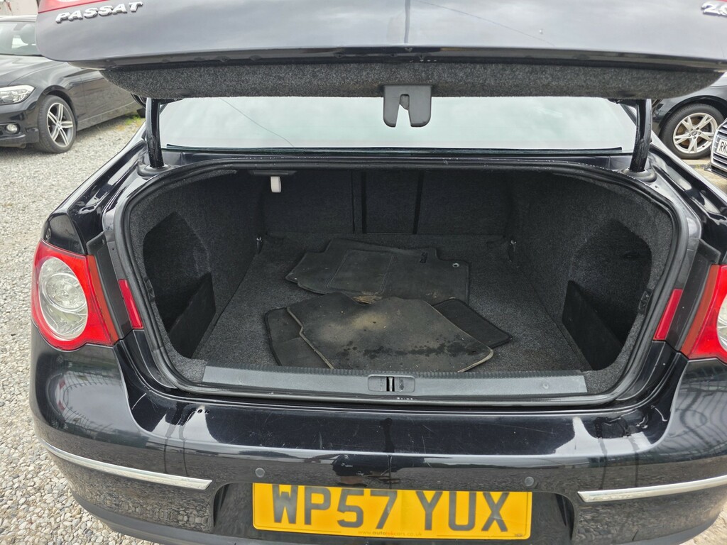 Volkswagen Passat 2.0 Tdi Gpf Highline Saloon Dsg Euro 4 Silver #26