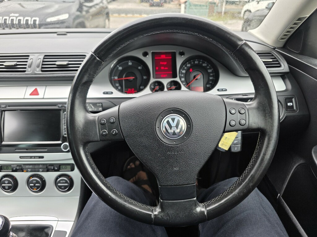 Volkswagen Passat 2.0 Tdi Gpf Highline Saloon Dsg Euro 4 Silver #28