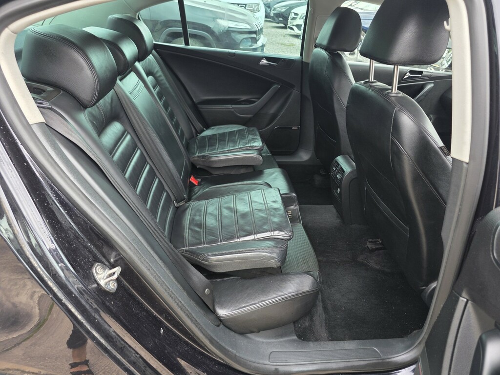 Volkswagen Passat 2.0 Tdi Gpf Highline Saloon Dsg Euro 4 Silver #11
