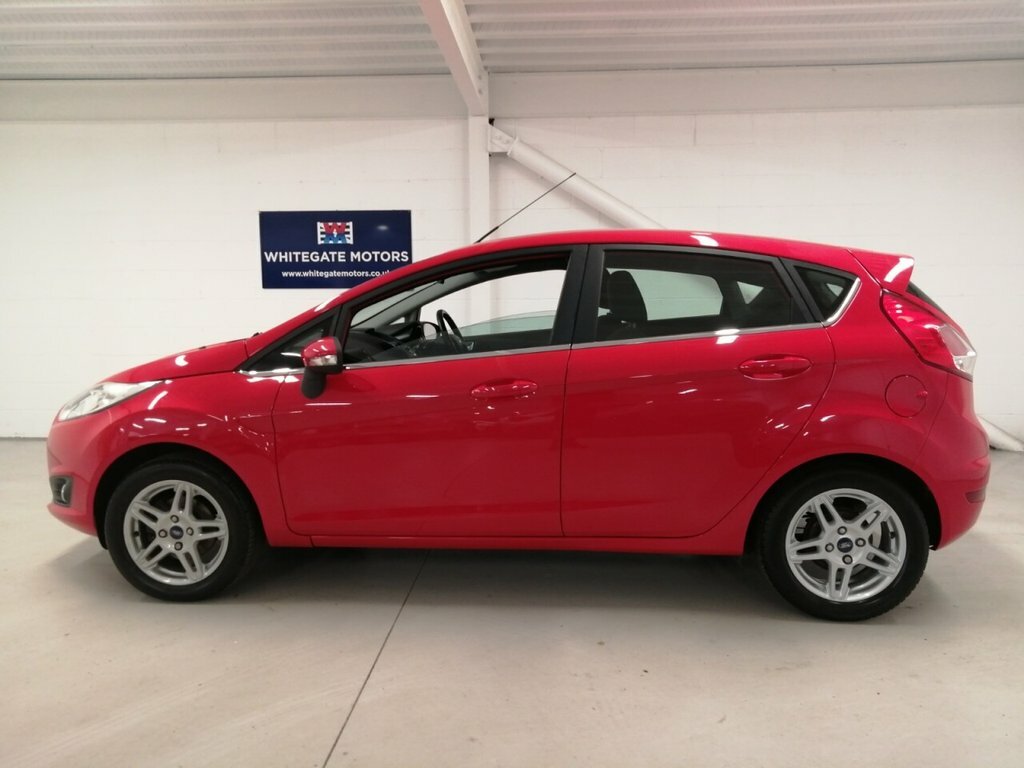 Ford Fiesta 1.3L Zetec Red #4