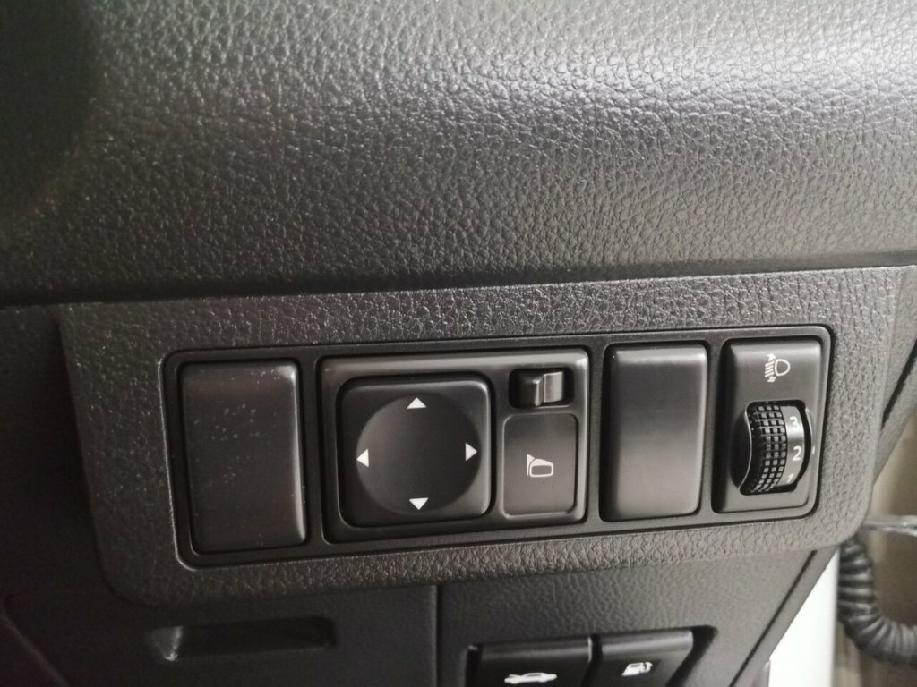 Nissan Tiida 1.6  #13