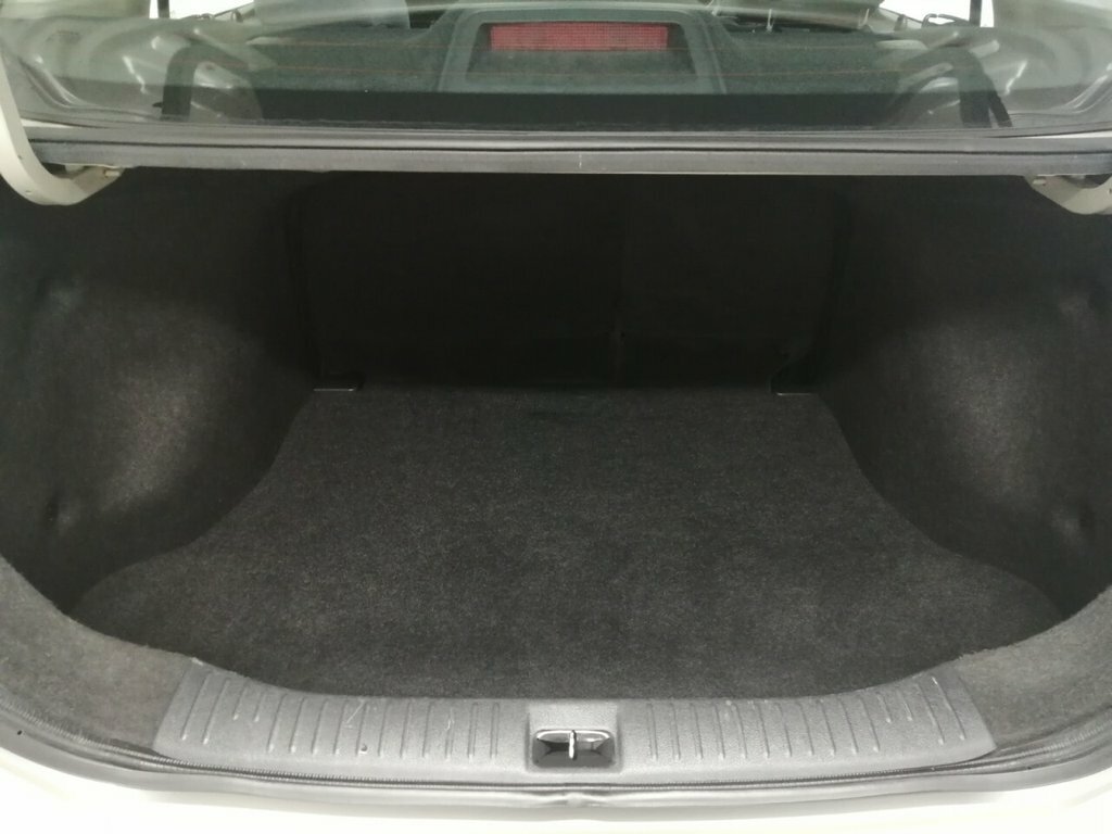 Nissan Tiida 1.6  #24