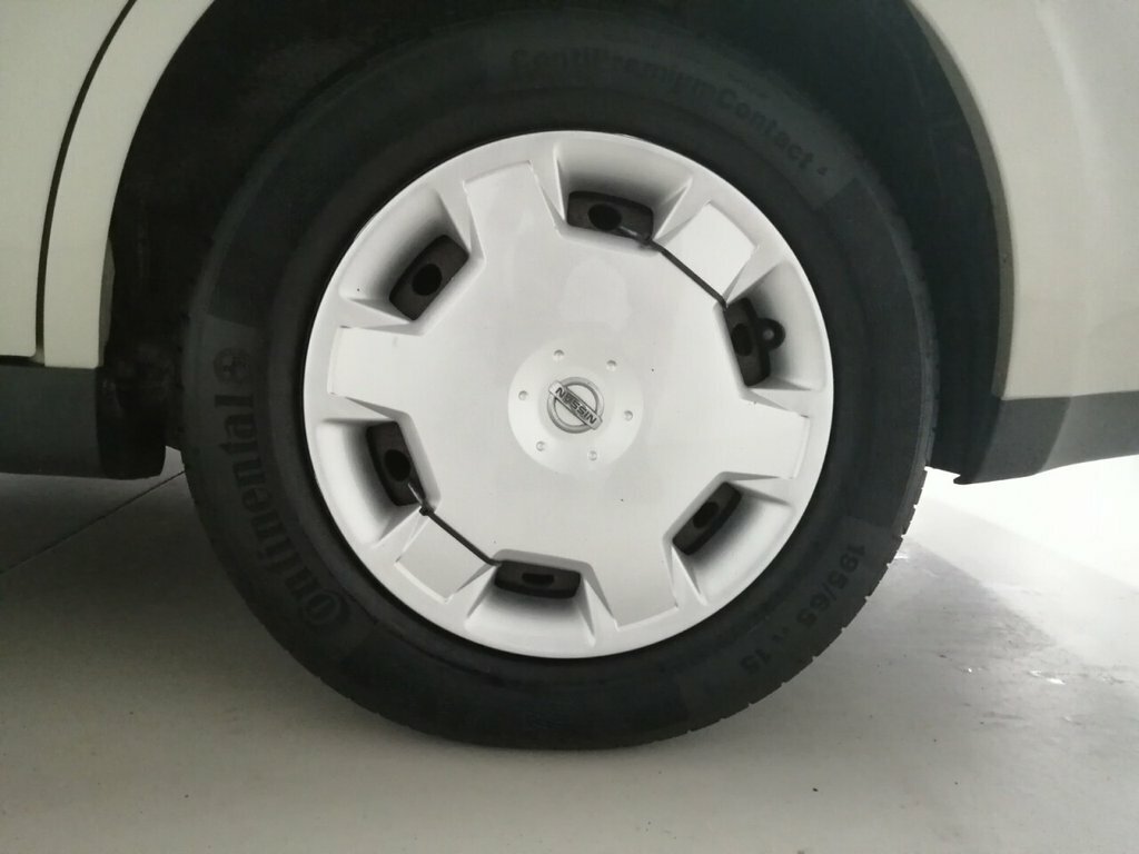 Nissan Tiida 1.6  #40