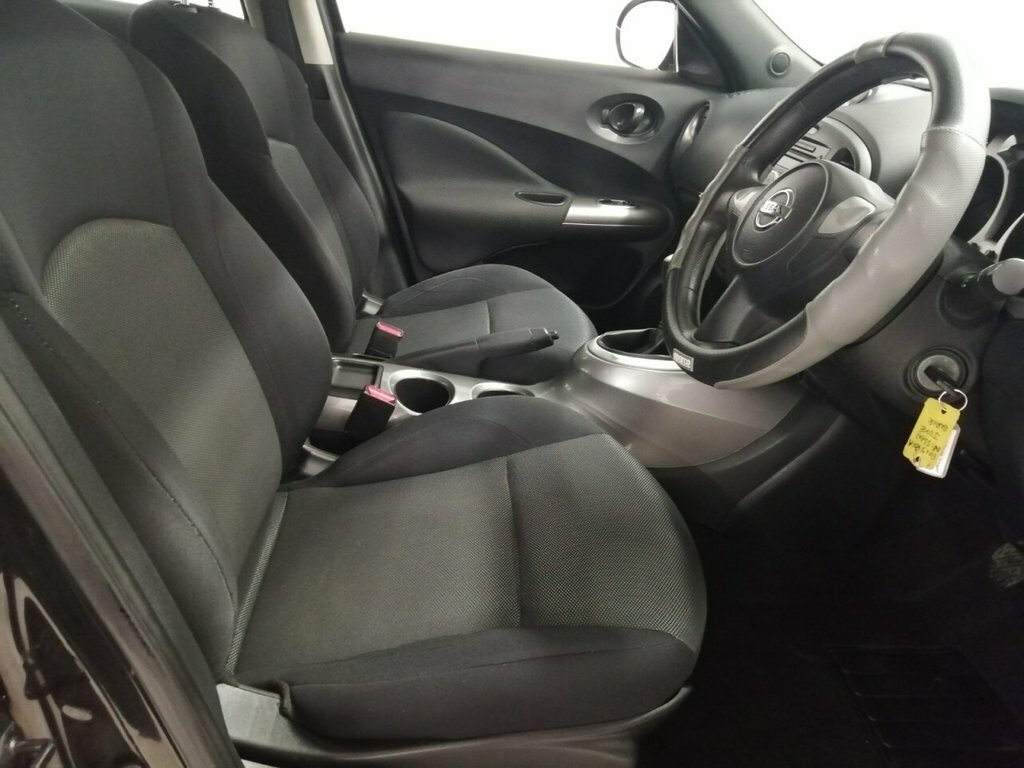 Nissan Juke 1.5L Visia Black #6