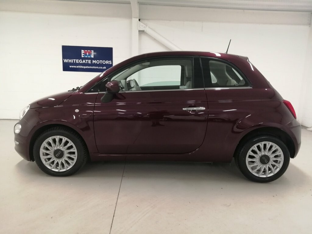 Fiat 500 1.2L Lounge Red #3