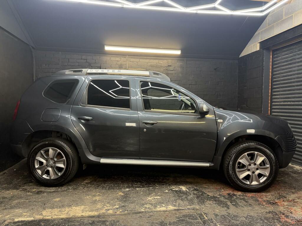 Dacia Duster 1.5 Laureate Dci 110 4X4 Grey #3