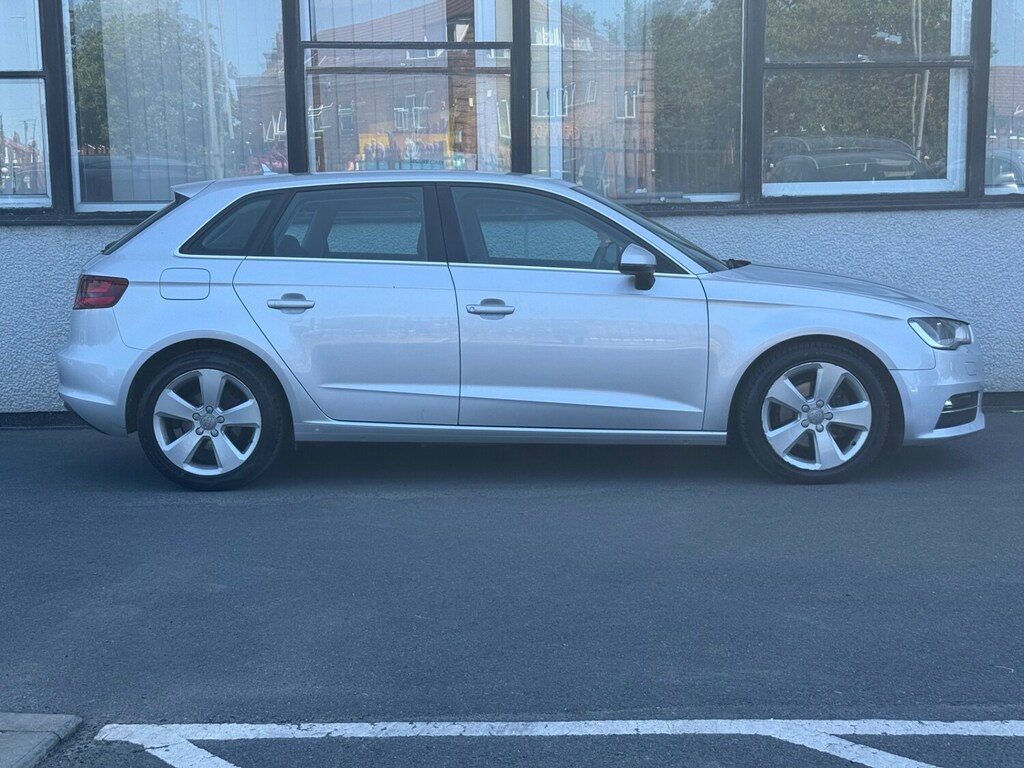 Audi A3 Diesel Black #6