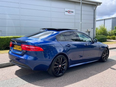 Jaguar XE 2016 16 2.0D Blue #3