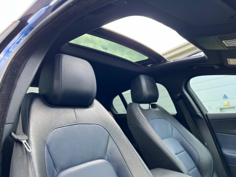 Jaguar XE 2016 16 2.0D Blue #5