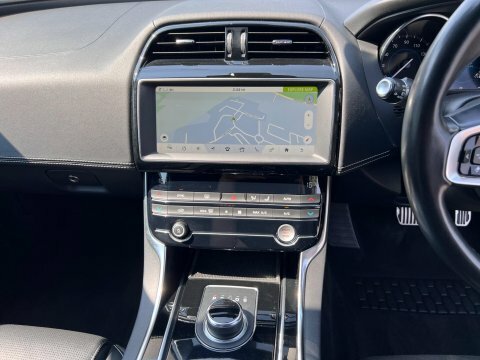 Jaguar XE Saloon 2.0D R-sport Euro 6 Ss 201968 Blue #19
