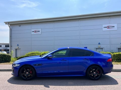 Jaguar XE 2019 19 2.0I Blue #6