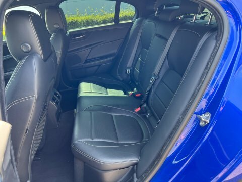 Jaguar XE Saloon 2.0D R-sport Euro 6 Ss 201968 Blue #32