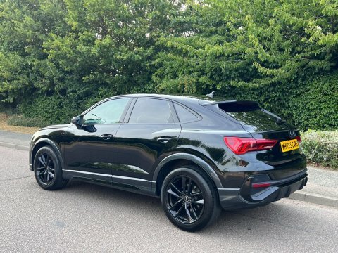 Audi Q3 2023 23 1.5 Black #6