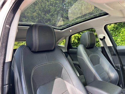 Jaguar E-Pace 2018 18 2.0 Grey #4