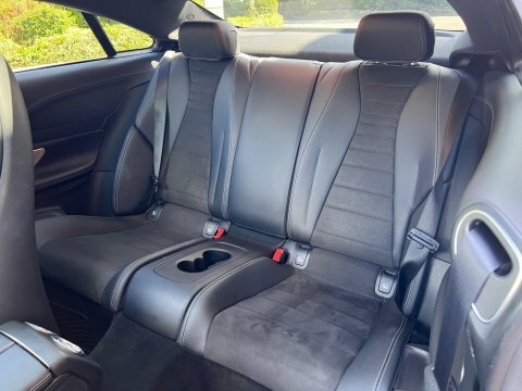 Mercedes-Benz E Class E220d Amg Line Premium 192 Bhp White #29
