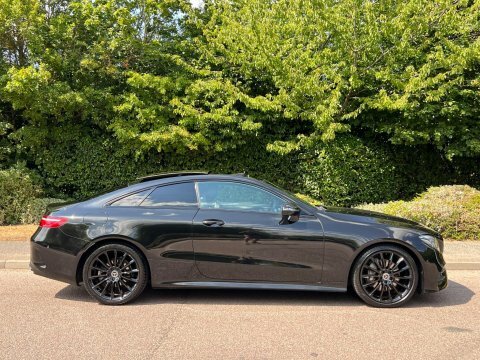 Mercedes-Benz E Class 2018 18 2.0 Black #2