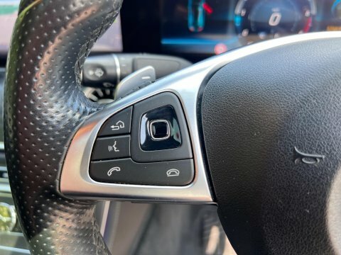 Mercedes-Benz E Class E220d Amg Line Premium 192 Bhp White #39