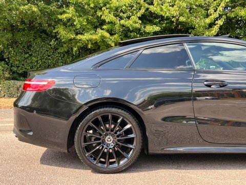 Mercedes-Benz E Class E220d Amg Line Premium 192 Bhp White #9