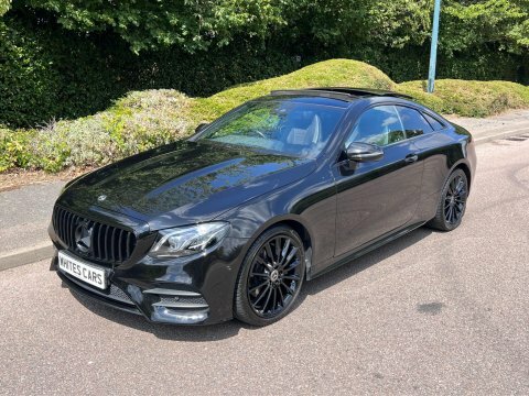 Mercedes-Benz E Class E220d Amg Line Premium 192 Bhp White #57