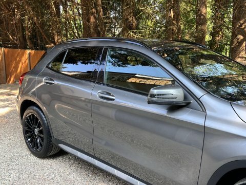 Mercedes-Benz GLA Class Gla220 Cdi 4Matic Black #11