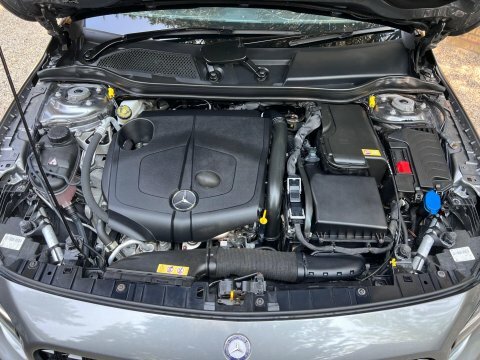 Mercedes-Benz GLA Class Gla220 Cdi 4Matic Black #38