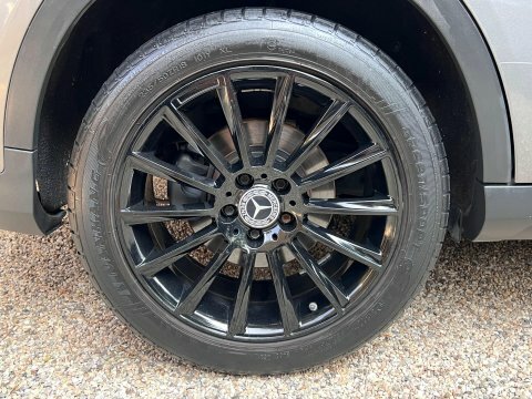 Mercedes-Benz GLA Class Gla220 Cdi 4Matic Black #47