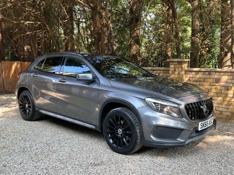 Mercedes-Benz GLA Class Gla220 Cdi 4Matic Black #52