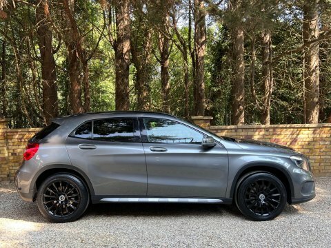 Mercedes-Benz GLA Class Gla220 Cdi 4Matic Black #55