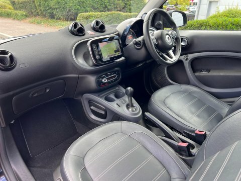 Smart Fortwo Coupe Prime White #56