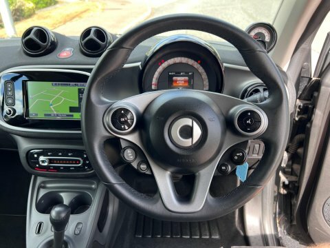 Smart Fortwo Coupe 2016 66 1.0 Black #6