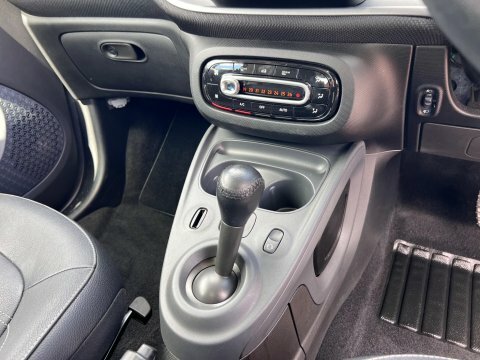 Smart Fortwo Coupe Prime White #21