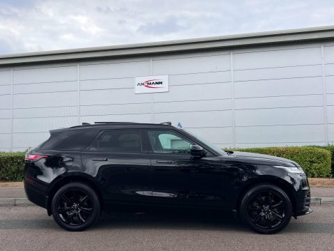 Land Rover Range Rover Velar 2022 22 2.0 Black #2
