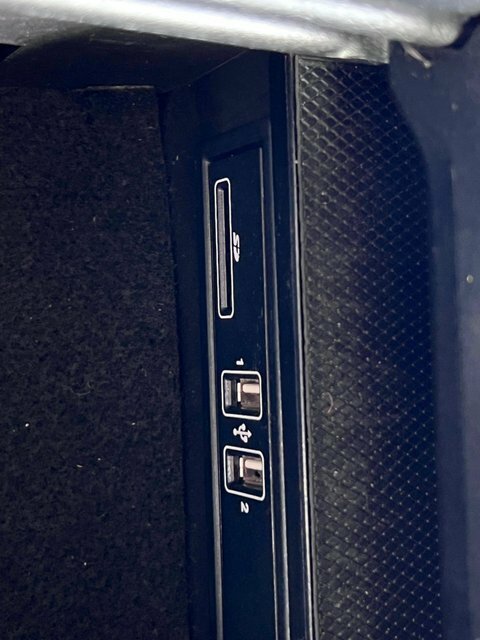 Mercedes-Benz C Class C200d Amg Line Edition Premium Silver #39