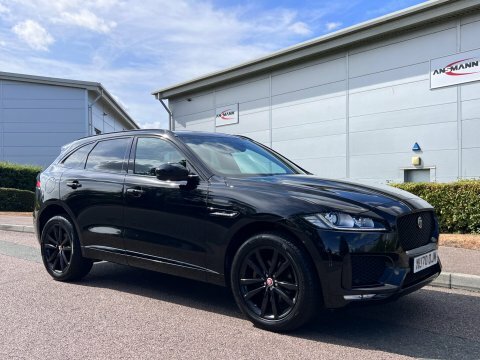 Jaguar F-Pace 2020 70 2.0 Black
