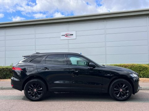 Jaguar F-Pace 2020 20 2.0 Black #2