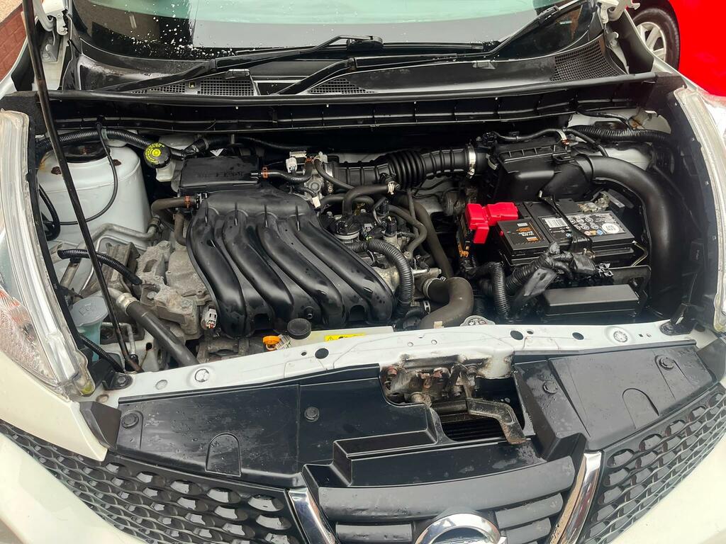 Nissan Juke Hatchback 1.6 Acenta Grey #13