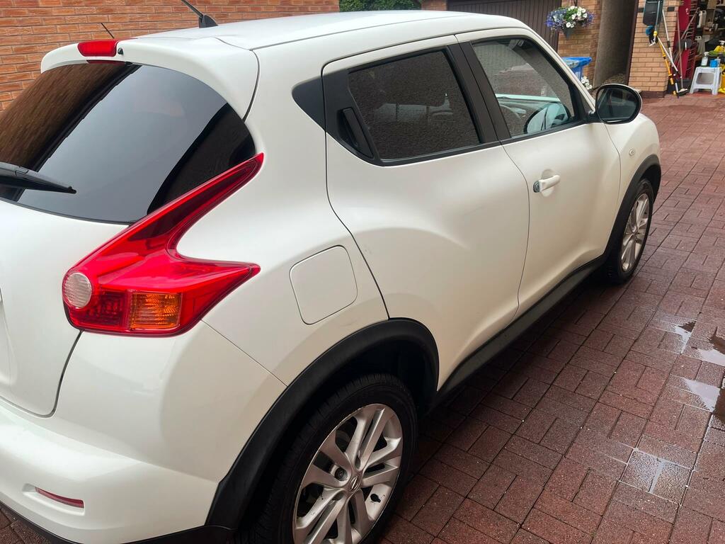 Nissan Juke Hatchback 1.6 Acenta Grey #9