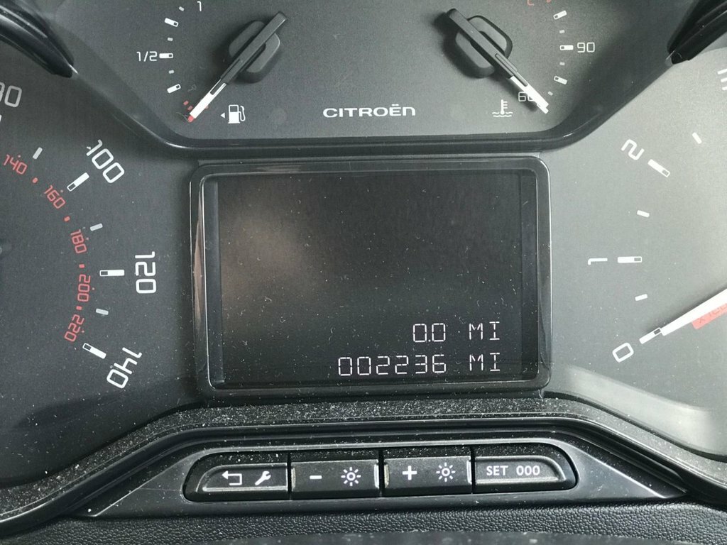 Citroen C3 1.2L Plus White #6