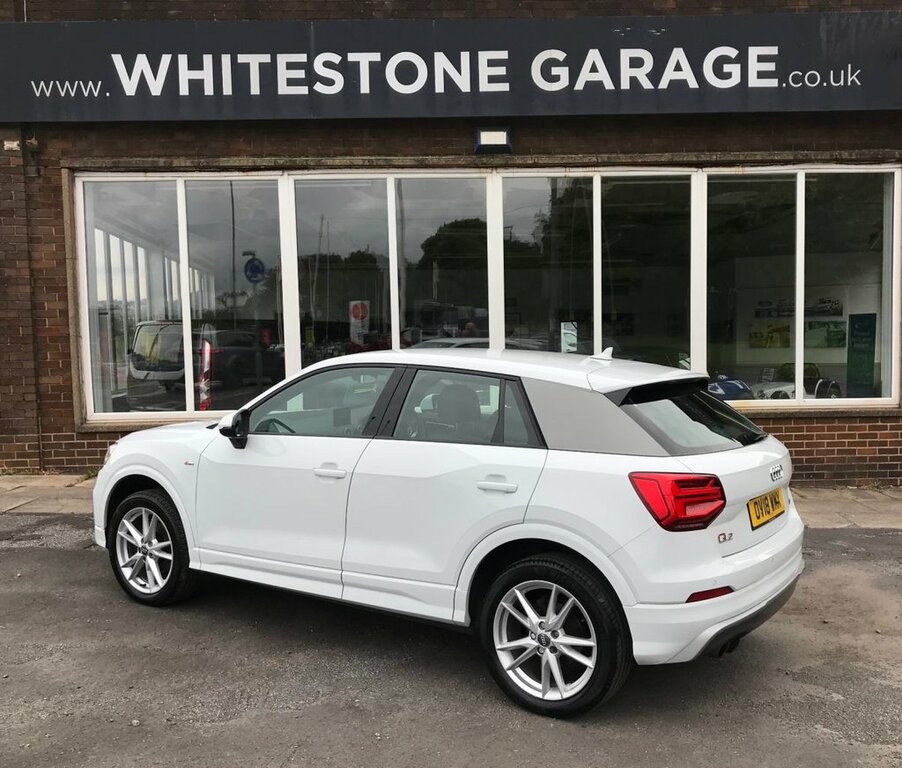 Audi Q2 1L S Line OV18WMX White #6