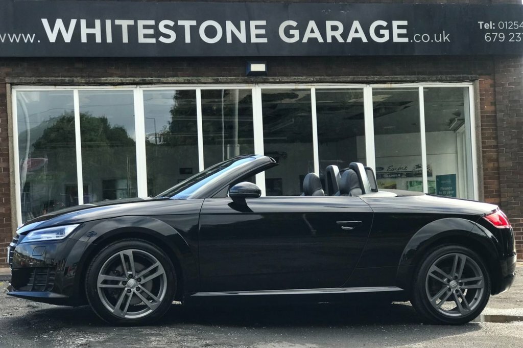 Audi TT 2L Sport Black #5
