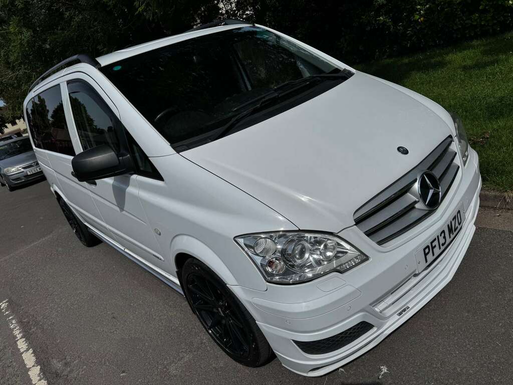 Mercedes-Benz Vito 122Cdi Window Van Black #11